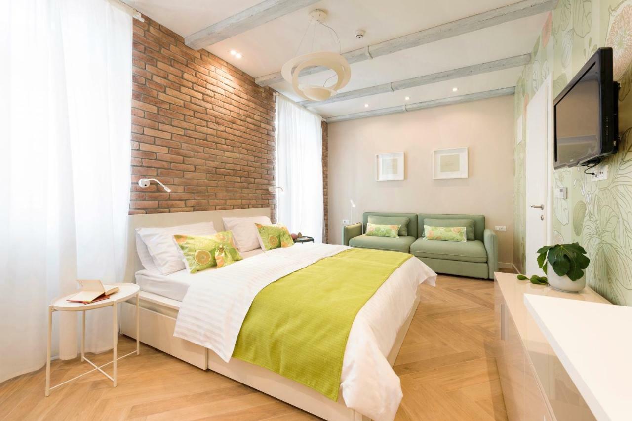 Mak Luxury Rooms สปลิท ภายนอก รูปภาพ