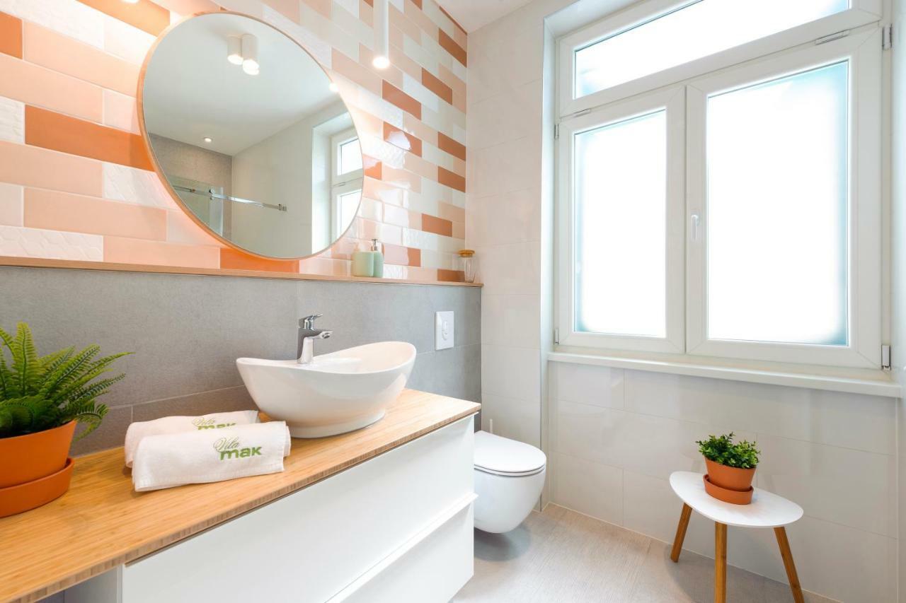 Mak Luxury Rooms สปลิท ภายนอก รูปภาพ